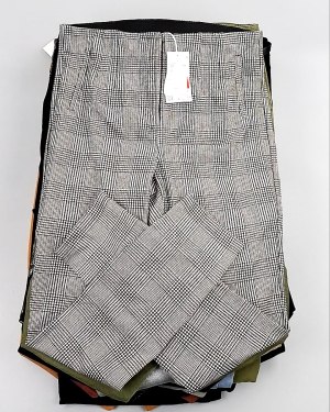 Купить Брюки женские лето C&A 025#10 кг, ЛОТ №7893 оптом в Вологде и Вологодской области