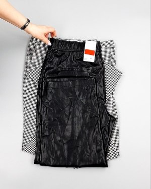 Фотография  630 - Брюки женские зима C&A 025#10 кг оптом в Вологде и Вологодской области