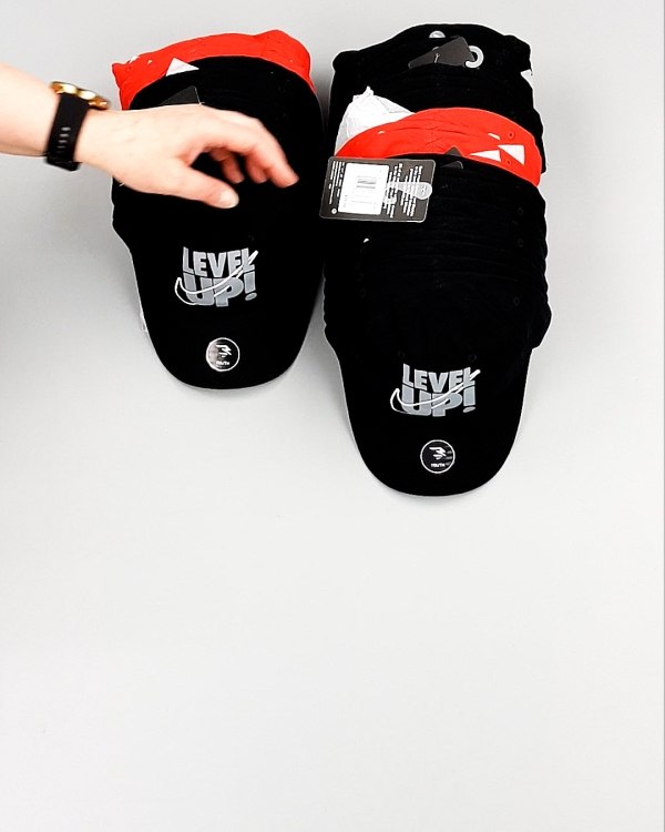 Фотография  701 - Кепки детские CAN 084#5 кг, ЛОТ №7966 оптом в Вологде и Вологодской области