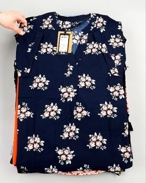 Фотография 147 - Блузки Bestseller 44#5 кг оптом в Вологде и Вологодской области