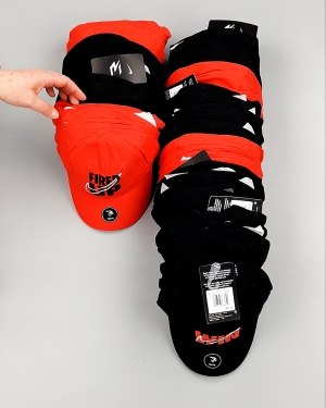 Фотография  753 - Кепки детские CAN 084#5 кг, ЛОТ №7964 оптом в Вологде и Вологодской области