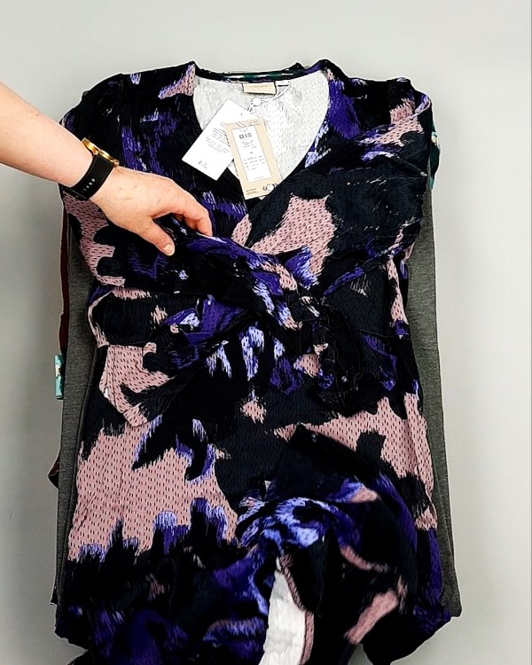 Фотография  851 - Платья Bestseller+DK Summer 035#5 кг, ЛОТ №8058 оптом в Вологде и Вологодской области