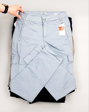 Фотография 602 - Брюки женские лето C&A 025#10 кг, ЛОТ №7895 оптом в Вологде и Вологодской области