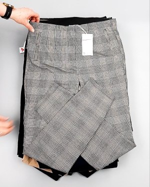 Фотография 467 - Брюки женские лето C&A 025#10 кг оптом в Вологде и Вологодской области