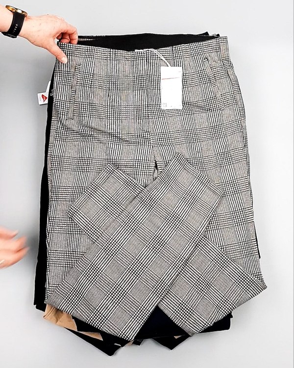 Фотография  116 - Брюки женские лето C&A 025#10 кг оптом в Вологде и Вологодской области