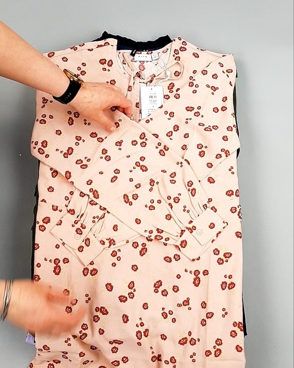 Фотография  749 - Платья Bestseller+DK Summer 035#5 кг оптом в Вологде и Вологодской области