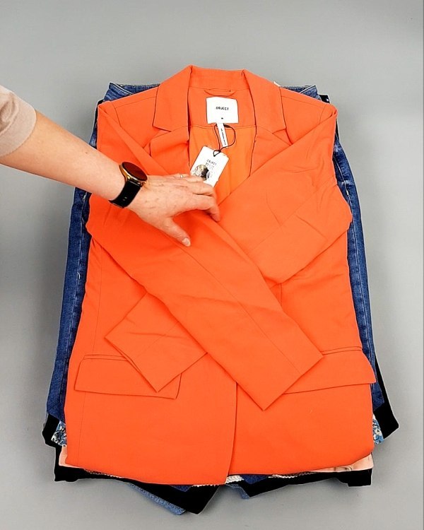 Фотография  317 - ДАНИЯ Summer mix 24#15 кг, ЛОТ №8044 оптом в Вологде и Вологодской области