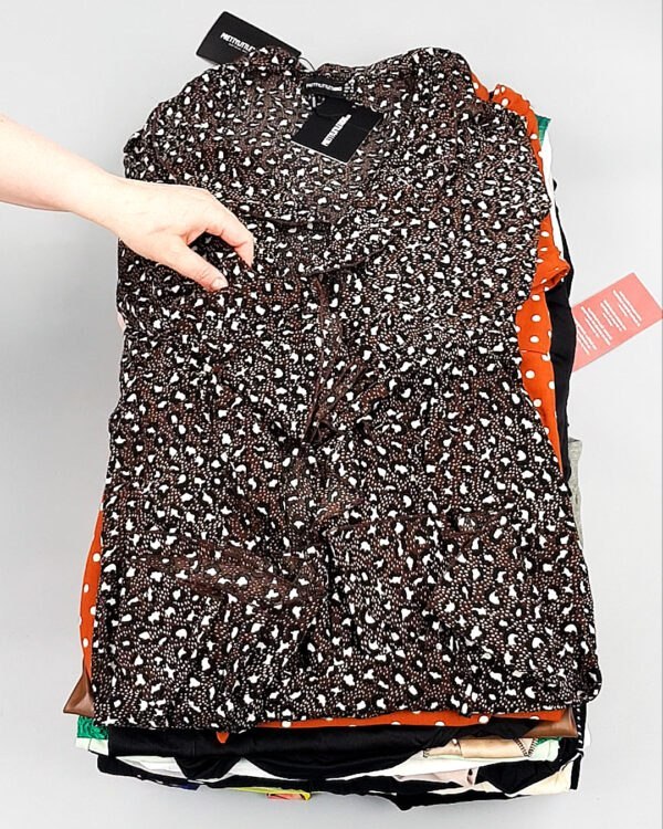 Фотография  366 - Платья Англия СТОК лето#10 кг оптом в Вологде и Вологодской области