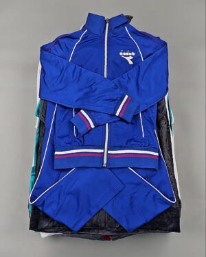 Купить Спортивные костюмы  AD83#10 шт, ЛОТ №8642 оптом в Вологде и Вологодской области