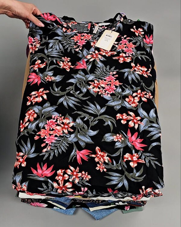 Фотография  542 - ONLY Summer mix 045#15 кг, ЛОТ №8455 оптом в Вологде и Вологодской области