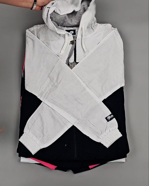 Фотография  121 - Спортивные костюмы  AD83#4 шт, ЛОТ №8637 оптом в Вологде и Вологодской области