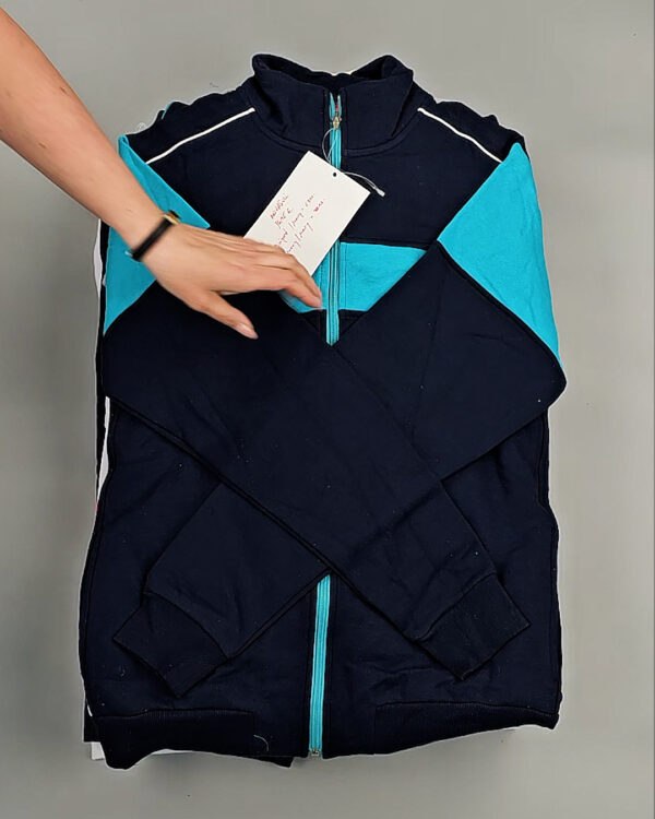 Фотография  331 - Спортивные костюмы  AD83#10 шт, ЛОТ №8639 оптом в Вологде и Вологодской области