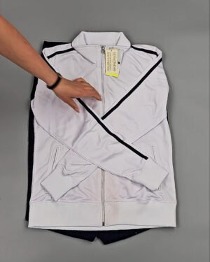 Фотография  392 - Спортивные костюмы  AD83#4 шт, ЛОТ №8637 оптом в Вологде и Вологодской области