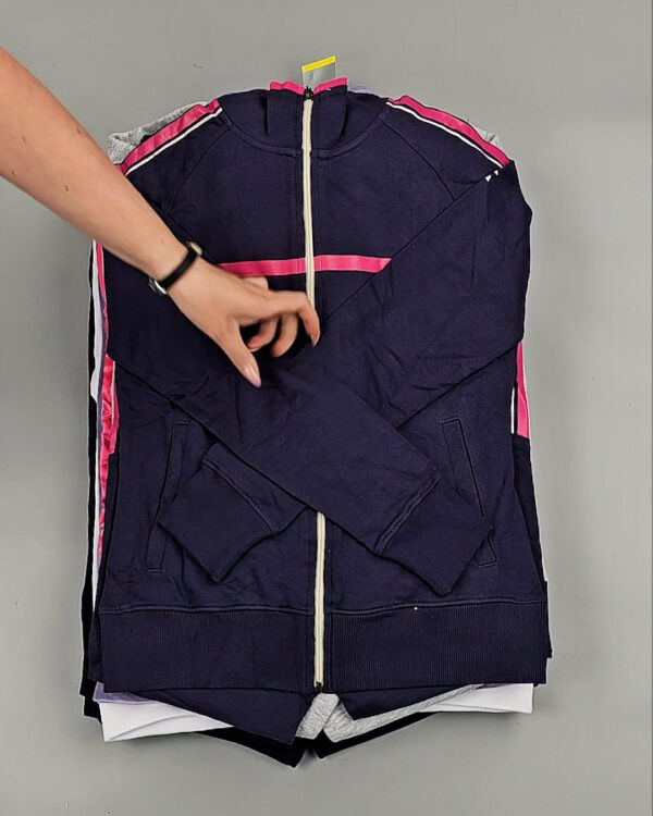 Фотография  318 - Спортивные костюмы  AD83#10 шт, ЛОТ №8638 оптом в Вологде и Вологодской области