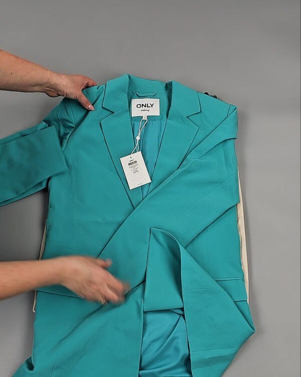 Фотография  414 - ONLY Summer mix 045#15 кг, ЛОТ №8456 оптом в Вологде и Вологодской области