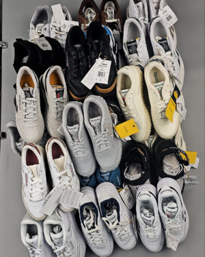 Купить Кроссовки Reebok#23 шт, ЛОТ №8896 оптом в Вологде и Вологодской области