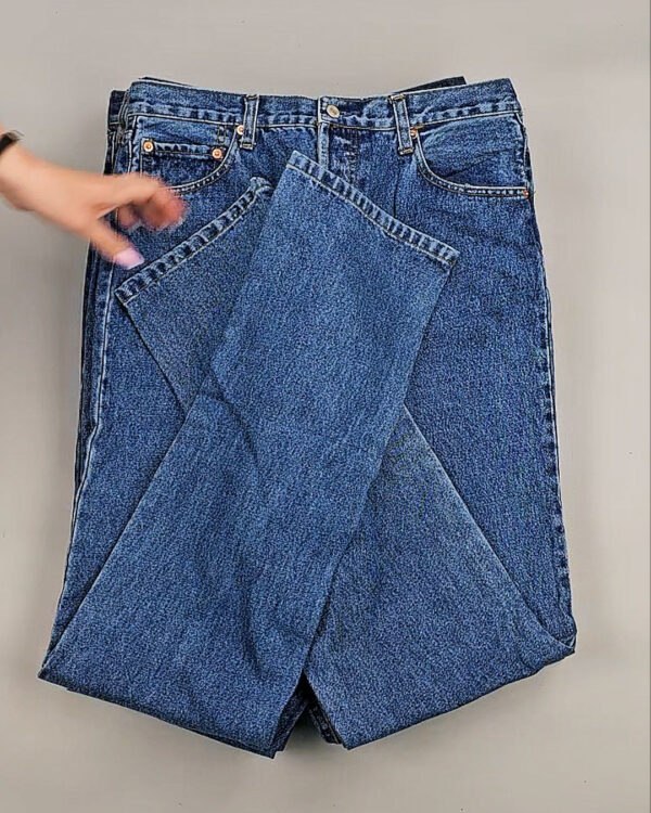 Фотография  514 - Джинсы LEVIS муж #6,2 кг, ЛОТ №8758 оптом в Вологде и Вологодской области