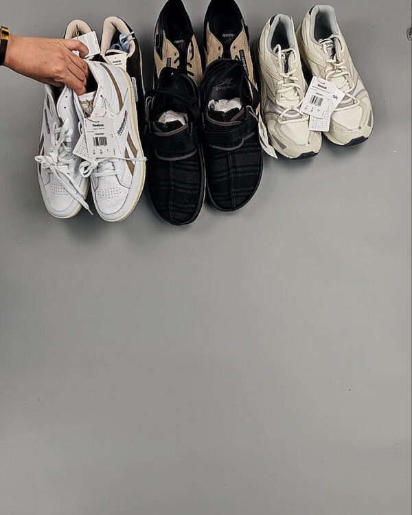 Фотография  557 - Кроссовки Reebok#23 шт, ЛОТ №8897 оптом в Вологде и Вологодской области