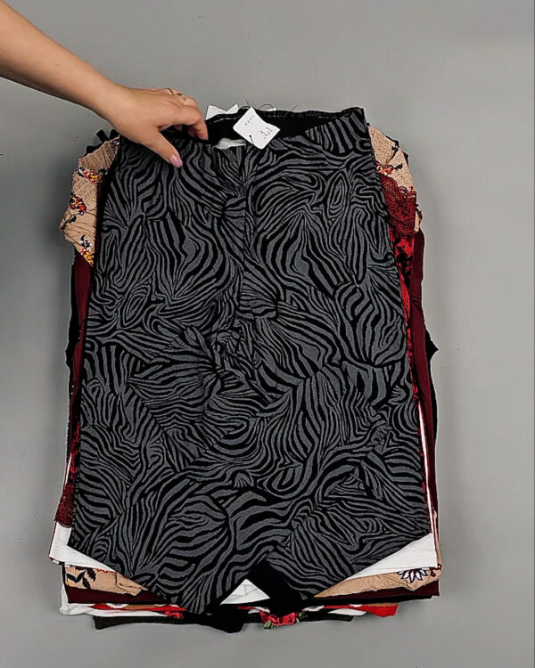 Фотография  877 - Летний микс CALZEDONIA, 50 шт, ЛОТ №8858 оптом в Вологде и Вологодской области