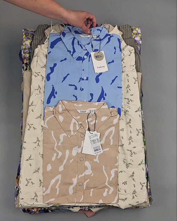 Фотография  500 - B.YOUNG Summer mix 045#17 кг, ЛОТ №8918 оптом в Вологде и Вологодской области