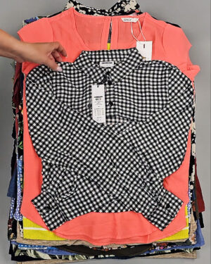 Фотография  843 - Блузки+Джемпера Bestseller Summer 045 B#8,5 кг, ЛОТ №9041 оптом в Вологде и Вологодской области