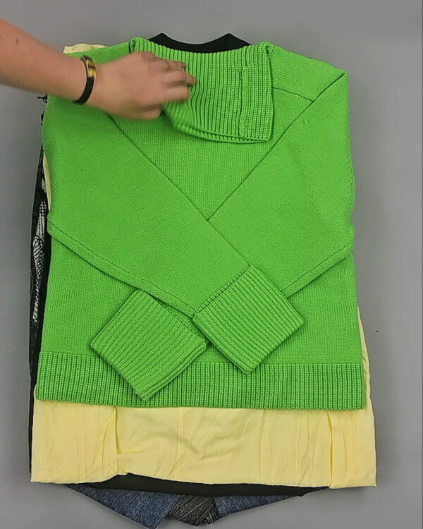 Фотография  836 - CO COUTURE mix 075#25 шт, ЛОТ №9010 оптом в Вологде и Вологодской области