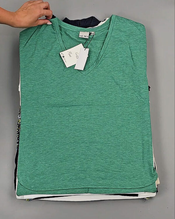 Фотография  912 - Футболки DK COMPANY 045 B#5,5 кг, ЛОТ №9085 оптом в Вологде и Вологодской области