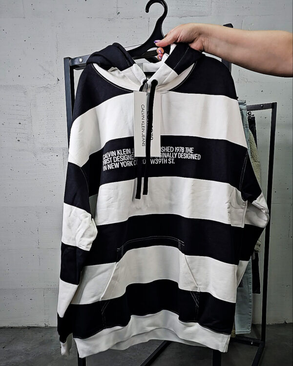 Фотография  226 - LACOSTE, CALVIN KLEIN, TOMMY HILFIGER, GUESS + 075#20 шт, ЛОТ №9072 оптом в Вологде и Вологодской области