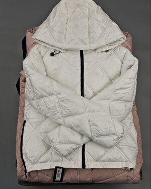 Купить Верхняя одежда женская CAN 104#15 кг, ЛОТ СТ-9350 оптом в Вологде и Вологодской области