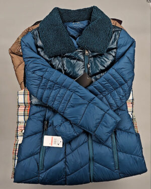 Купить Верхняя одежда женская CAN 104#15 кг, ЛОТ СТ-9352 оптом в Вологде и Вологодской области