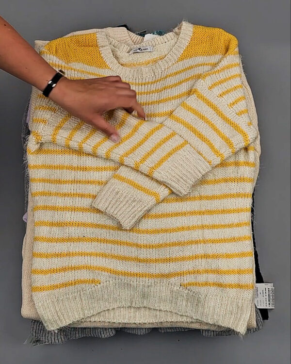 Фотография  383 - Джемпера Корея 085#7 кг оптом в Вологде и Вологодской области