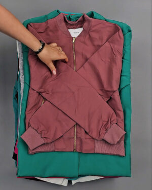 Фотография  324 - Толстовки+Верхняя одежда Bestseller Summer 045 B#7,2 кг, ЛОТ СТ-9323 оптом в Вологде и Вологодской области