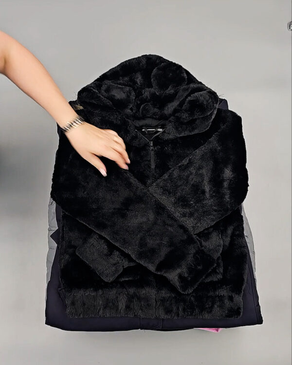 Фотография  902 - Верхняя одежда СТОК дети 065#10 кг, ЛОТ СТ-9343 оптом в Вологде и Вологодской области