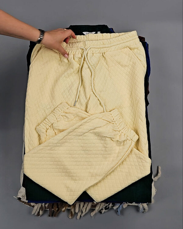 Фотография  663 - B.YOUNG Winter mix 104#15 кг, ЛОТ СТ-9196 оптом в Вологде и Вологодской области