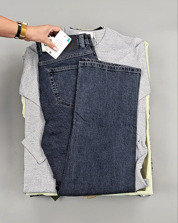 Фотография  748 - CASUAL FRIDAY Summer 075#15,6 кг, ЛОТ № СТ-9273 оптом в Вологде и Вологодской области