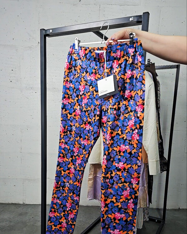 Фотография  150 - Karen by Simonsen mix 075#21 шт, ЛОТ №9095 оптом в Вологде и Вологодской области