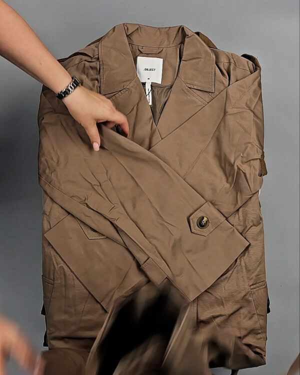 Фотография  472 - Ветровки Bestseller 045#10 кг, ЛОТ СТ-9407 оптом в Вологде и Вологодской области