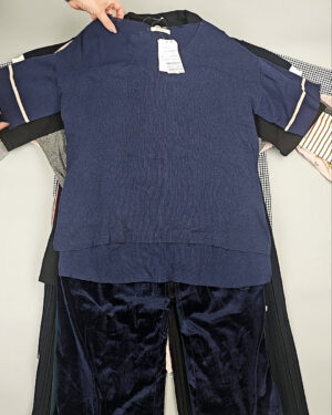 Купить Комплекты жен Корея 085#5 кг, ЛОТ СТ-9574 оптом в Вологде и Вологодской области