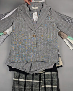 Фотография  173 - Комплекты жен Корея 085#5 кг, ЛОТ СТ-9572 оптом в Вологде и Вологодской области