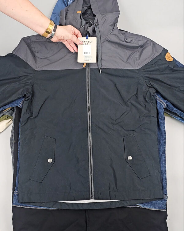 Фотография  976 - Ветровки BLEND HE + 075#10 кг, ЛОТ СТ-9569 оптом в Вологде и Вологодской области