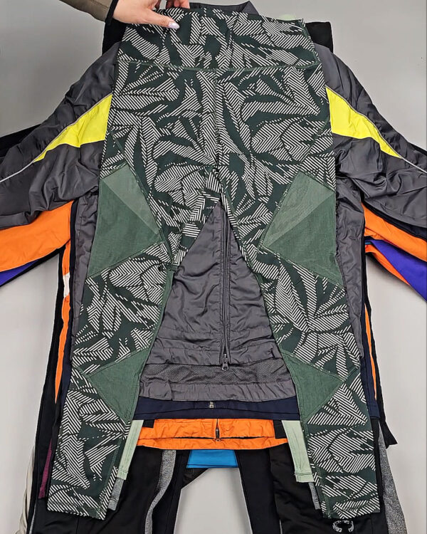 Фотография  321 - Спорт#25 кг, ЛОТ № СХ-0168 оптом в Вологде и Вологодской области