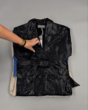 Фотография  504 - Ветровки женские CAN 104#12,4 кг, ЛОТ СТ-9403 оптом в Вологде и Вологодской области