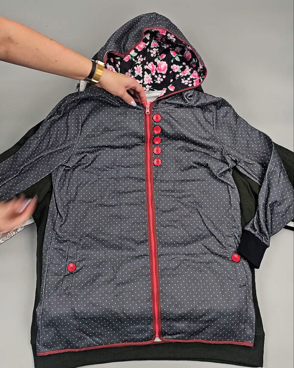 Фотография  746 - Толстовки#10 кг, ЛОТ № СХ-0151 оптом в Вологде и Вологодской области