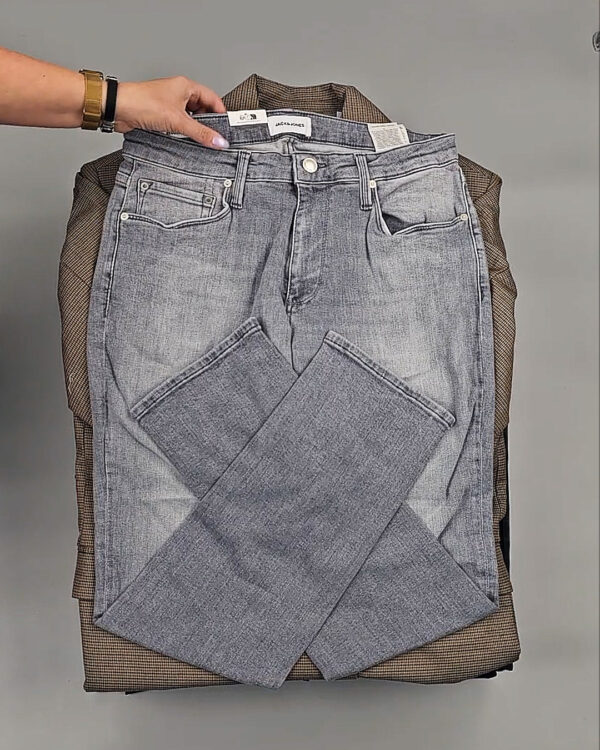 Фотография  581 - Мужской зимний микс JACK JONES, 20 кг, ЛОТ № СТ-9443 оптом в Вологде и Вологодской области