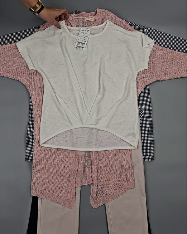 Фотография  793 - Комплекты жен Корея 085#5 кг, ЛОТ СТ-9574 оптом в Вологде и Вологодской области