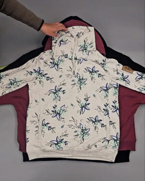 Фотография  920 - Толстовки#10 кг, ЛОТ № СХ-0152 оптом в Вологде и Вологодской области