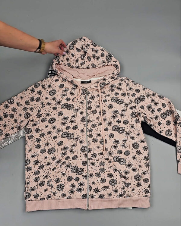 Фотография  764 - Толстовки#10 кг, ЛОТ № СХ-0151 оптом в Вологде и Вологодской области