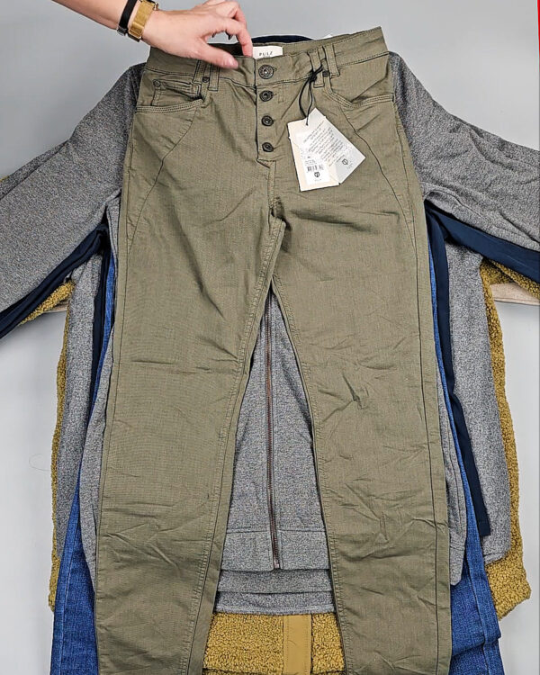 Фотография  457 - Женский зимний микс DK COMPANY, 20 кг, ЛОТ № СТ-9527 оптом в Вологде и Вологодской области