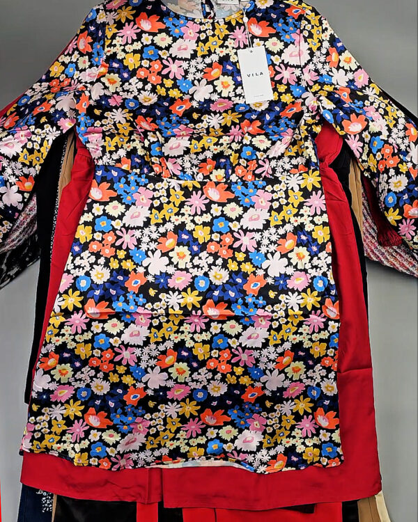 Фотография  246 - VILA Winter MIX 064#15 кг, ЛОТ СТ-9815 оптом в Вологде и Вологодской области