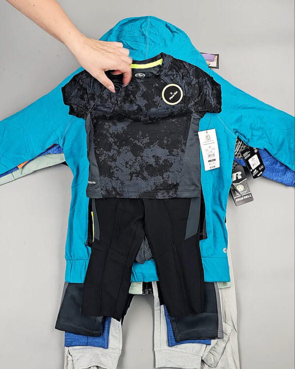 Фотография  495 - Спортивные костюмы дети CAN#6 кг, ЛОТ СТ-9739 оптом в Вологде и Вологодской области